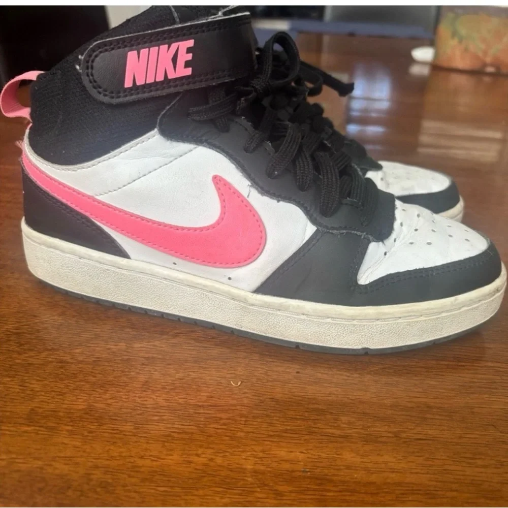 Nike High-Top Court Borough Mid 2 Sneakers - White, Black & Pink 5Y 37.5 - Picture 1 of 6